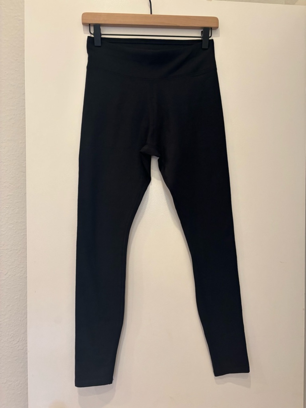 NWOT Pact On the Go-To Legging Organic Cotton sustainable comfort stretch Capri